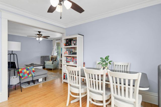 198 Robie Street W, Saint Paul, MN 55107