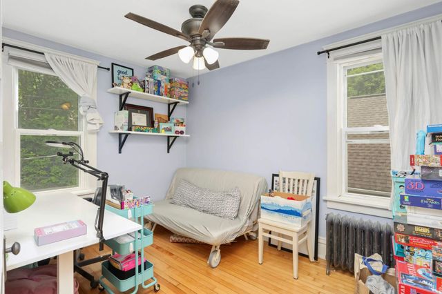 198 Robie Street W, Saint Paul, MN 55107