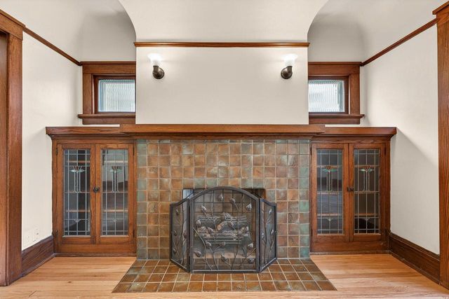 3430 N Cramer STREET, Milwaukee, WI 53211