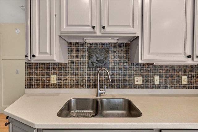 3430 N Cramer STREET, Milwaukee, WI 53211