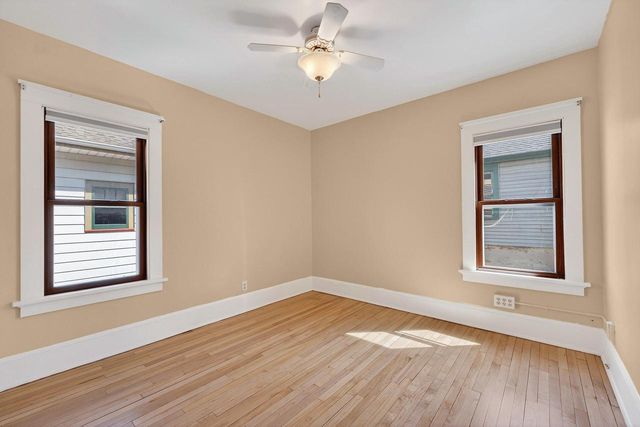 3430 N Cramer STREET, Milwaukee, WI 53211