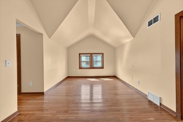 3430 N Cramer STREET, Milwaukee, WI 53211