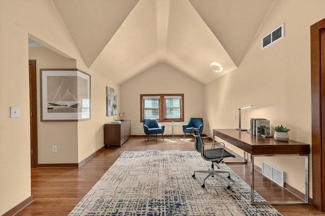 3430 N Cramer STREET, Milwaukee, WI 53211