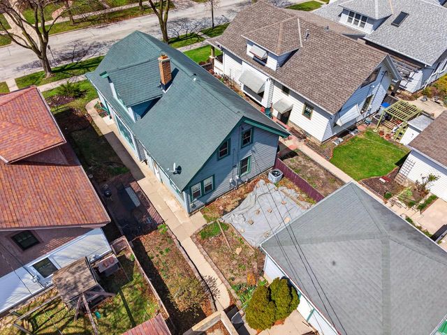 3430 N Cramer STREET, Milwaukee, WI 53211
