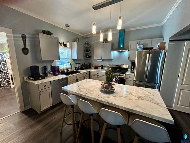 311 E Norton Ave Avenue, Salem, SD 57058