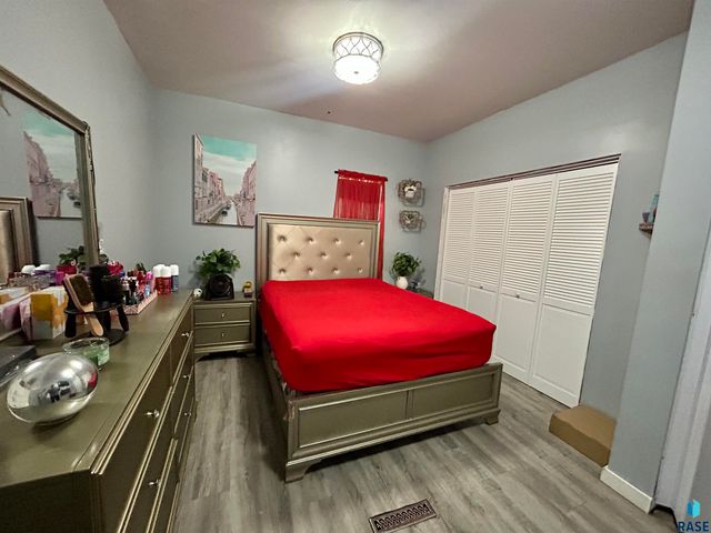 311 E Norton Ave Avenue, Salem, SD 57058