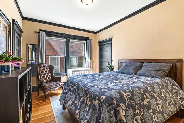 542 Portland Avenue, Saint Paul, MN 55102