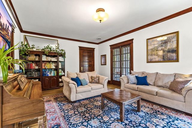 542 Portland Avenue, Saint Paul, MN 55102