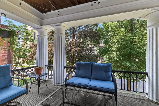 542 Portland Avenue, Saint Paul, MN 55102