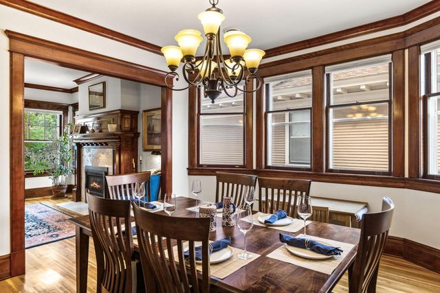 542 Portland Avenue, Saint Paul, MN 55102