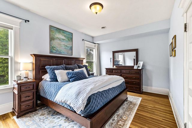 542 Portland Avenue, Saint Paul, MN 55102