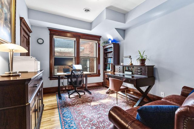 542 Portland Avenue, Saint Paul, MN 55102