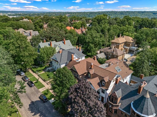 542 Portland Avenue, Saint Paul, MN 55102