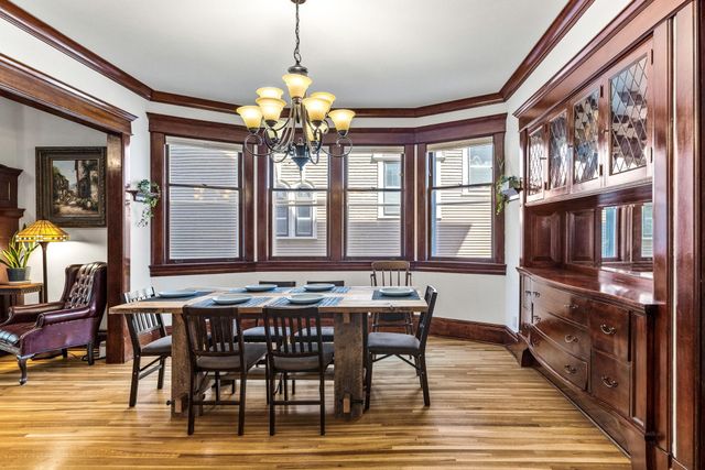 542 Portland Avenue, Saint Paul, MN 55102