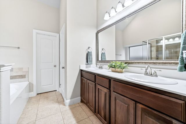 1748 Amalfi Drive, Rockwall, TX 75032