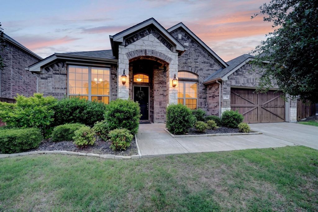 1748 Amalfi Drive, Rockwall, TX 75032