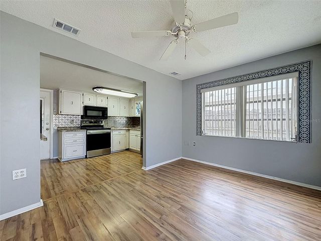 9151 BARRINGTON LANE, Port Richey, FL 34668