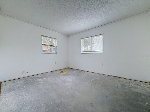 9151 BARRINGTON LANE, Port Richey, FL 34668