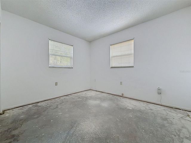 9151 BARRINGTON LANE, Port Richey, FL 34668