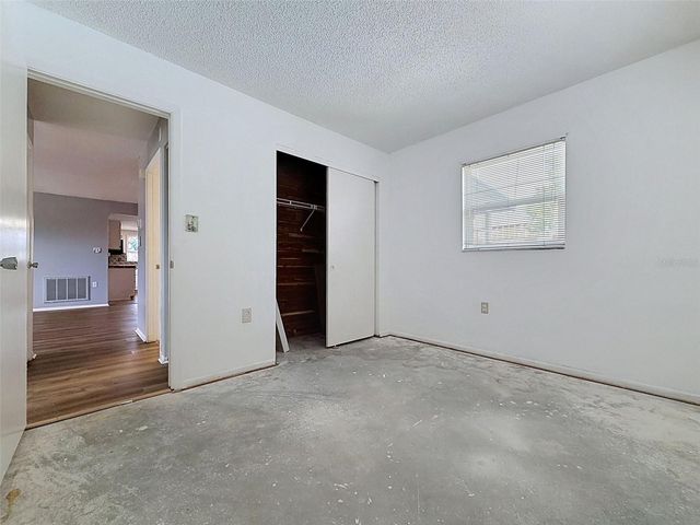 9151 BARRINGTON LANE, Port Richey, FL 34668