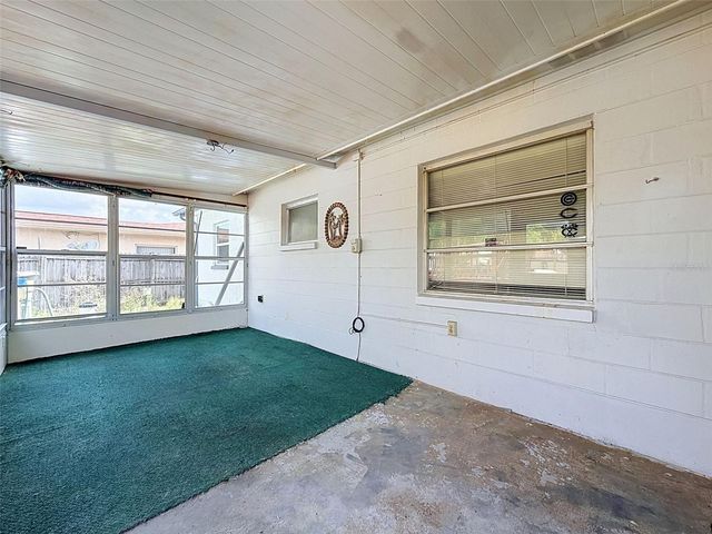 9151 BARRINGTON LANE, Port Richey, FL 34668