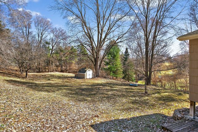 9091 W Staring Lane, Eden Prairie, MN 55347