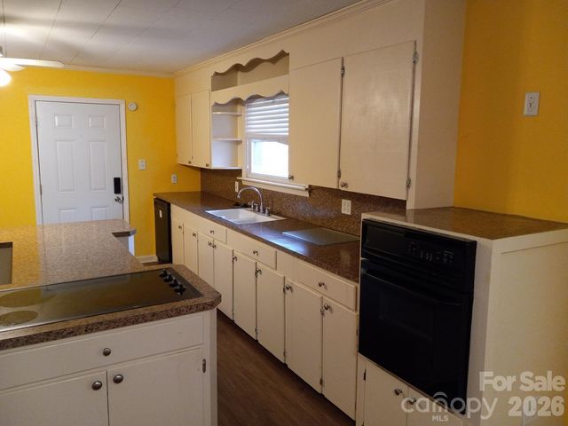 4612 Dallas Cherryville Highway, Bessemer City, NC 28016