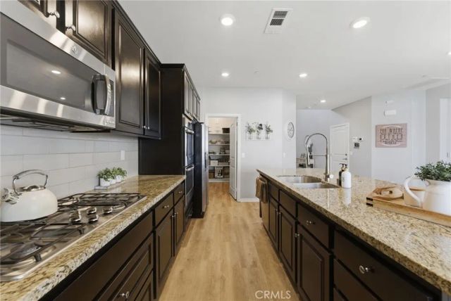 11471 Autumn Sage Avenue, Jurupa Valley, CA 91752