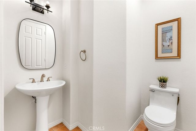 18522 Topanga Canyon, Silverado, CA 92676