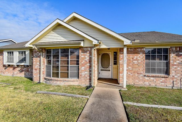 12102 Monticeto Lane, Meadows Place, TX 77477