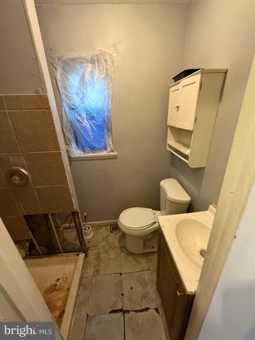 600 N GRANTLEY ST, Baltimore, MD 21229