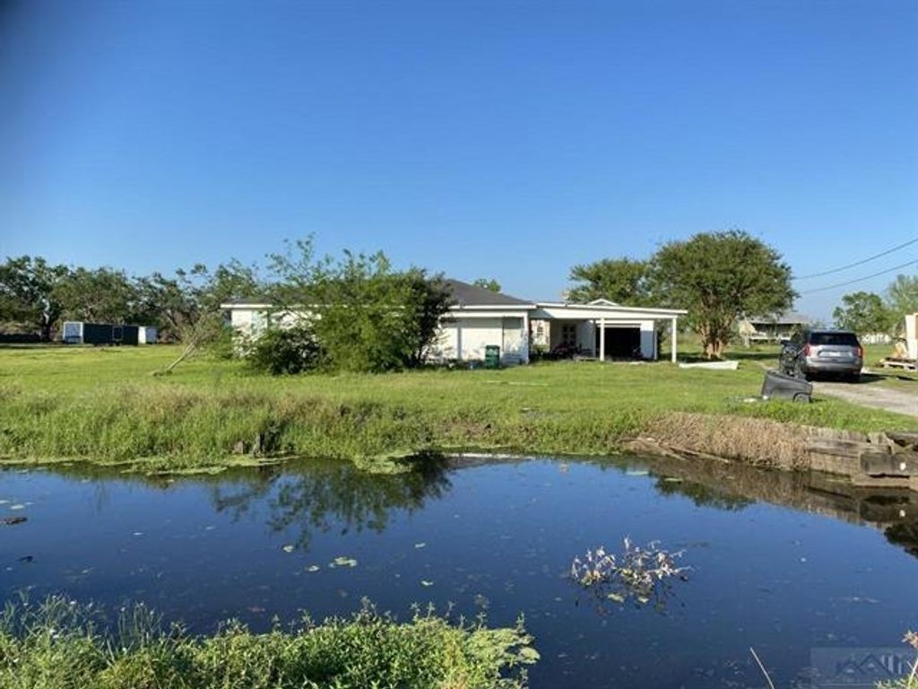 1385 Highway 665, Montegut, LA 70377