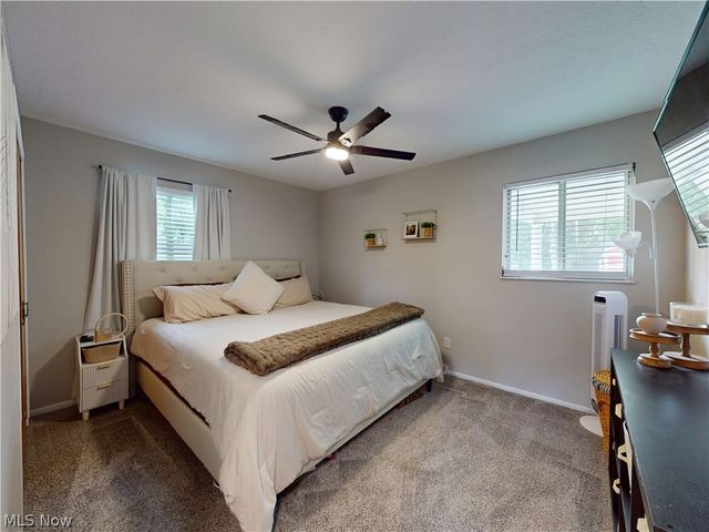 374 Union Street, Bedford, OH 44146