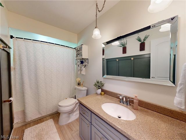 374 Union Street, Bedford, OH 44146