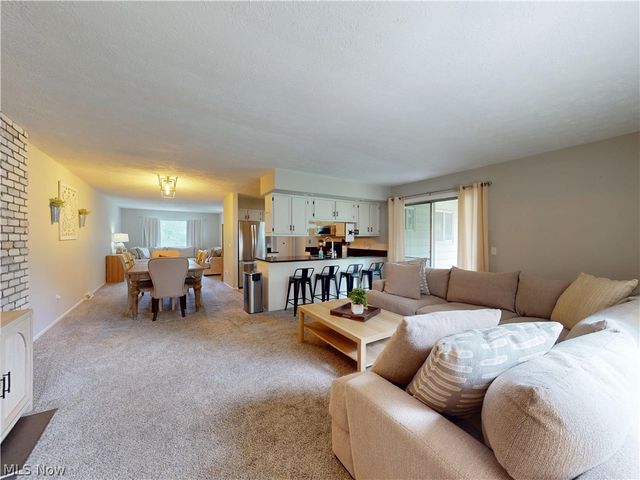374 Union Street, Bedford, OH 44146