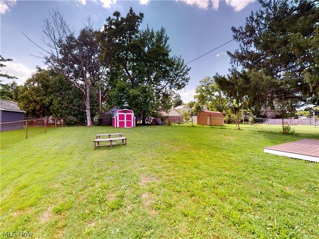 374 Union Street, Bedford, OH 44146
