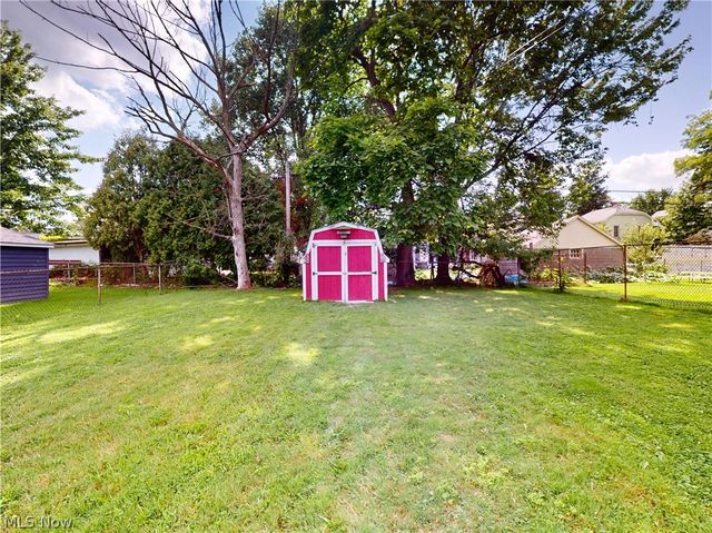 374 Union Street, Bedford, OH 44146