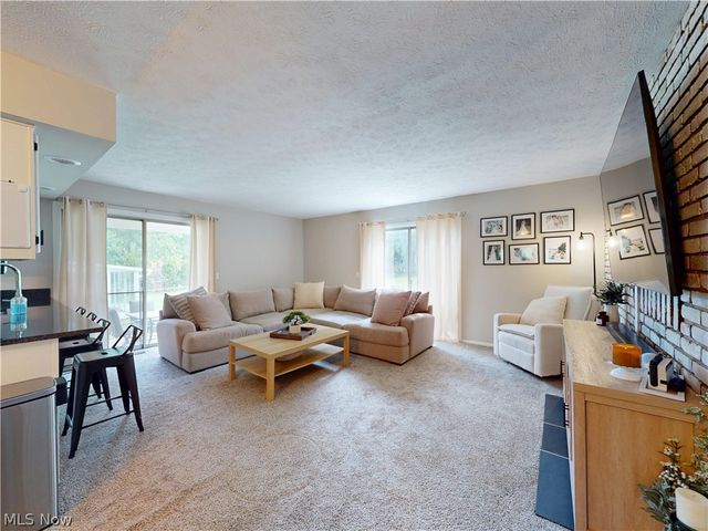 374 Union Street, Bedford, OH 44146