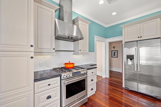 11724 Stewart Road, Galveston, TX 77554