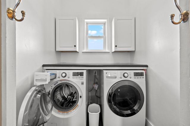 11724 Stewart Road, Galveston, TX 77554