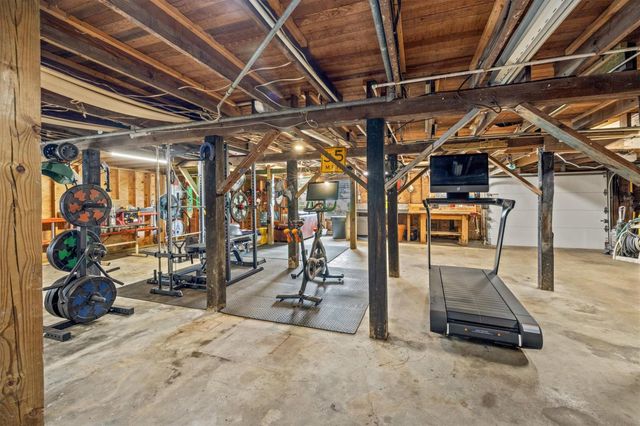 11724 Stewart Road, Galveston, TX 77554