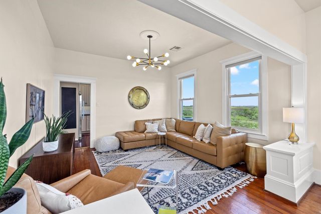 11724 Stewart Road, Galveston, TX 77554