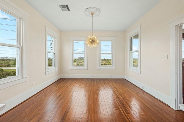 11724 Stewart Road, Galveston, TX 77554