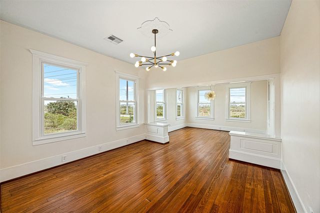 11724 Stewart Road, Galveston, TX 77554