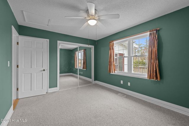 3704 Oxford Court, Morehead City, NC 28557