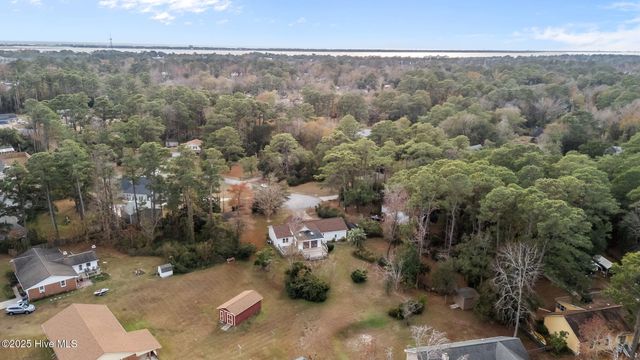 3704 Oxford Court, Morehead City, NC 28557