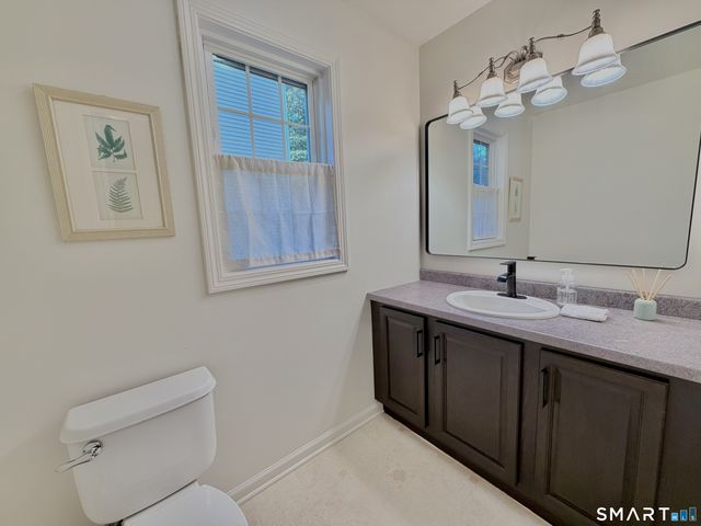 29 Sycamore Way 29, Wallingford, CT 06492