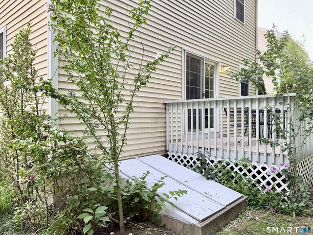 29 Sycamore Way 29, Wallingford, CT 06492