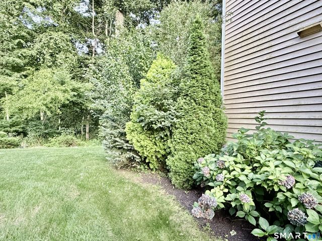 29 Sycamore Way 29, Wallingford, CT 06492