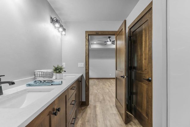 3141 HIGH COUNTRY COURT, Suamico, WI 54313